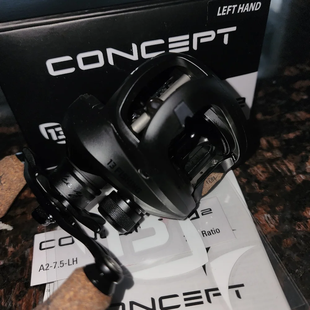 Concept Bait Caster Black. Left & Right Hand